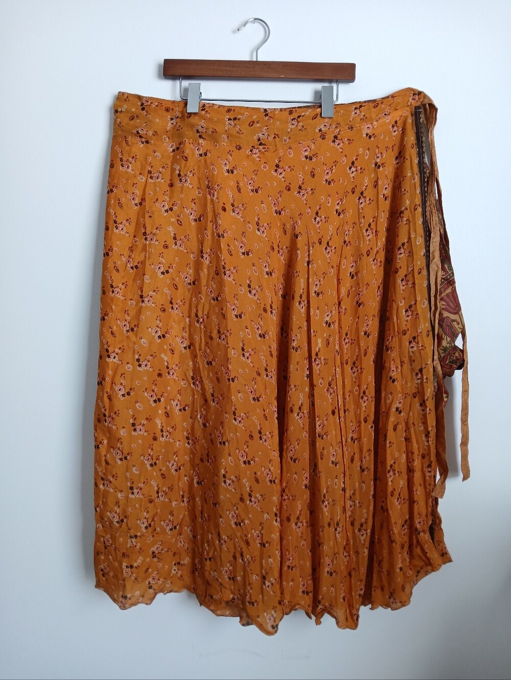 Western Fashion Skirt Silk One Size Reversible